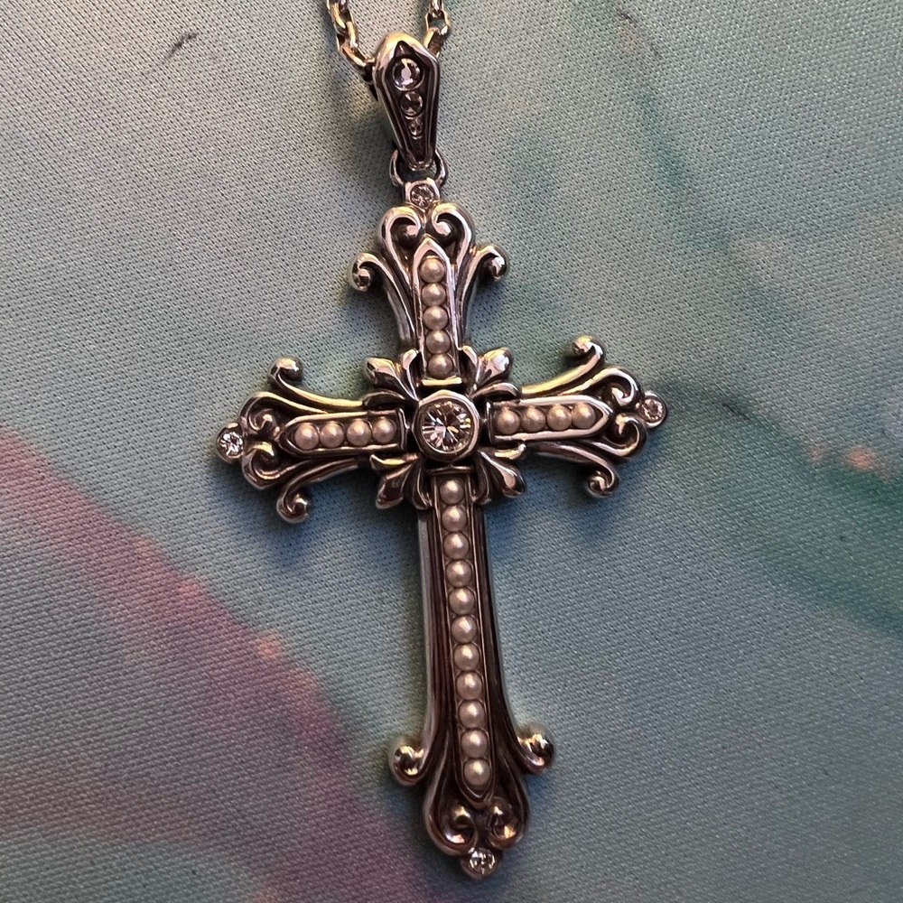 Brighton 18 in silver cross necklace